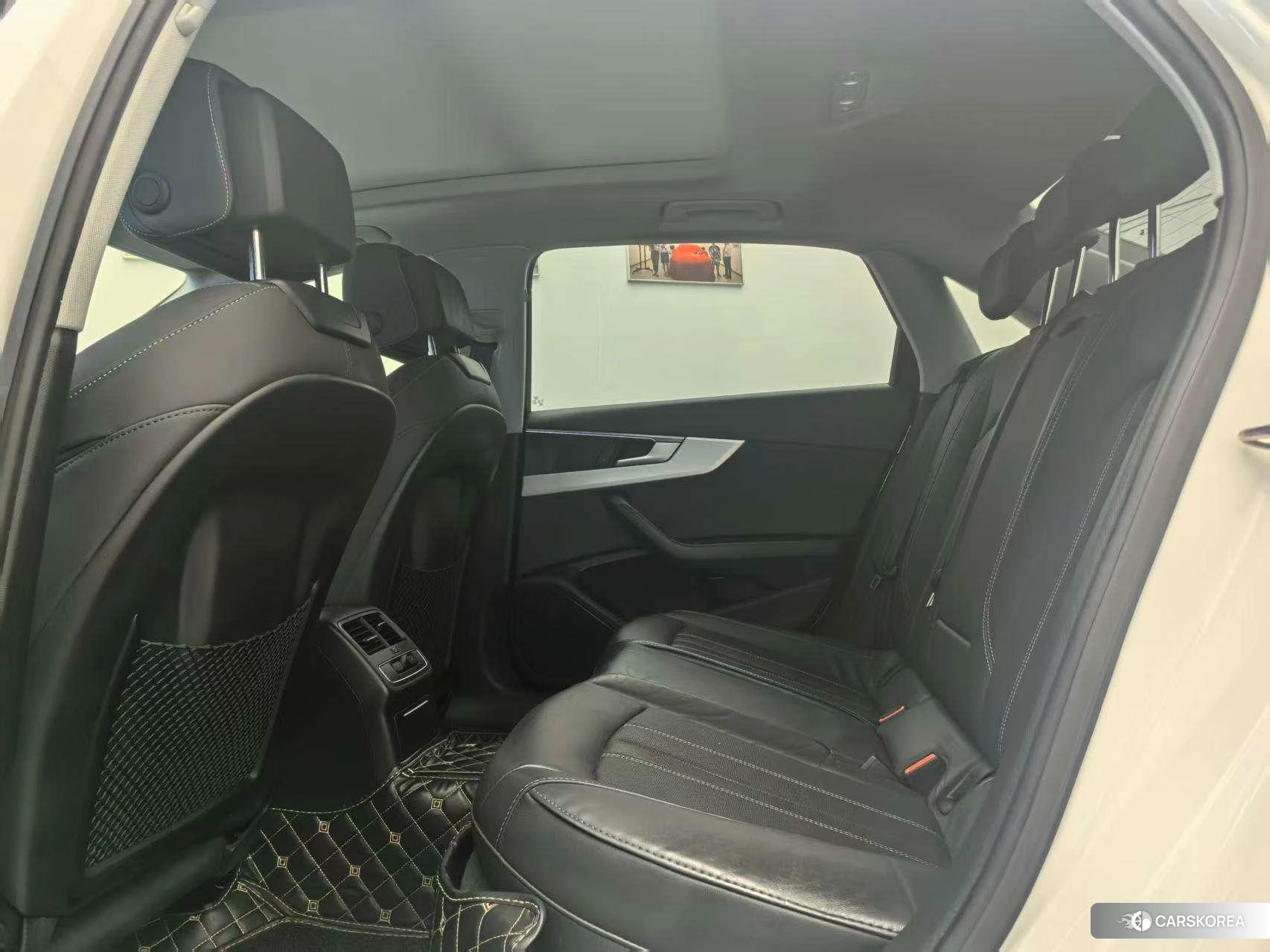 Audi A4L id 4420927 из Китая 8