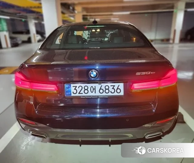 BMW 5 Series (G30) 2021 Черный из Кореи, фото 4