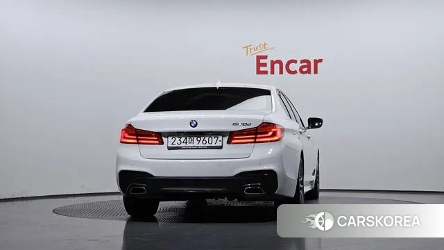 BMW 5 Series (G30) id 3428663 из Кореи 14