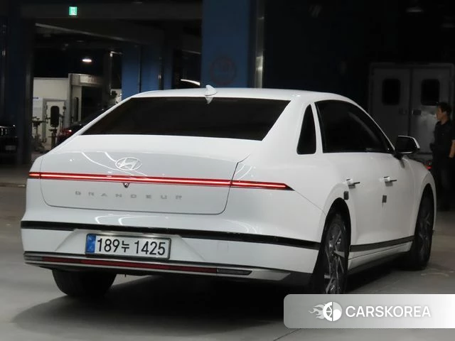 Hyundai Grandeur (GN7) id 4871385 из Кореи 14