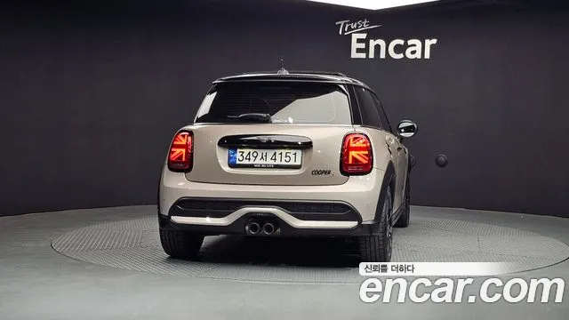 Mini Cooper S id 2715965 из Кореи 14