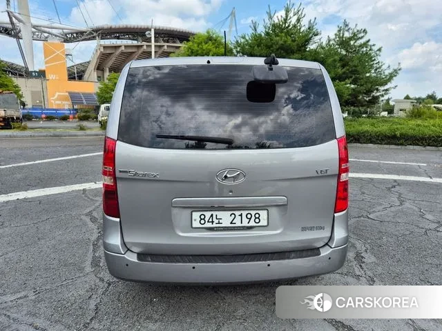 Hyundai The New Grand Starex id 3029528 из Кореи 11