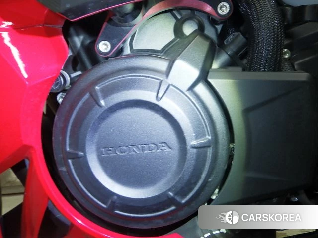 Engine photo