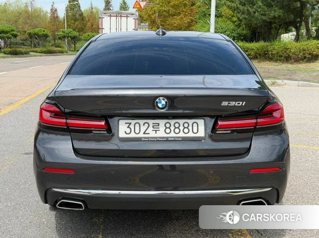 BMW 5 Series (G30) id 4739999 из Кореи 14
