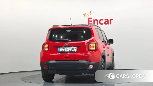 Jeep Renegade id 3740185 из Кореи 14