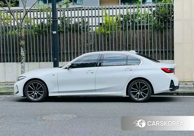BMW 3 series id 4368189 из Китая 9