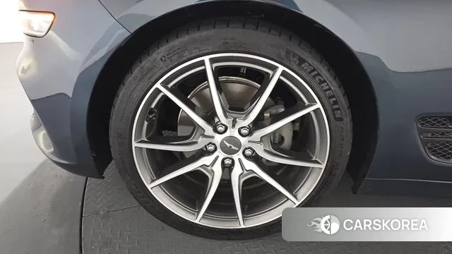 Genesis The New G70 id 3582393 из Кореи 14