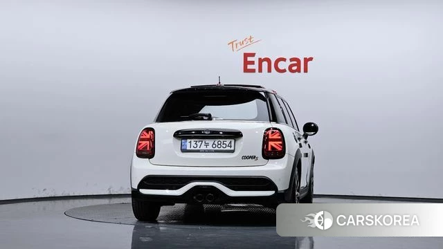 Mini Cooper S id 4863701 из Кореи 30