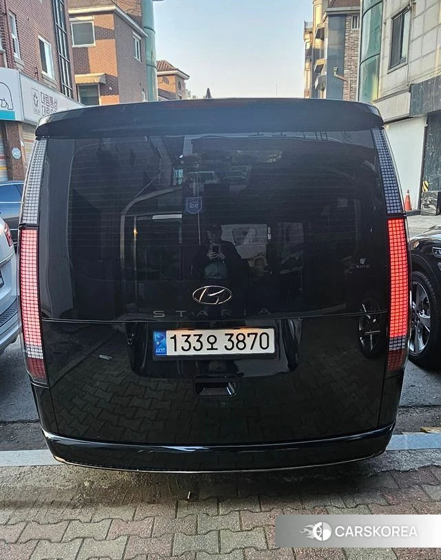 Hyundai Staria 2022 Черный из Кореи, фото 5