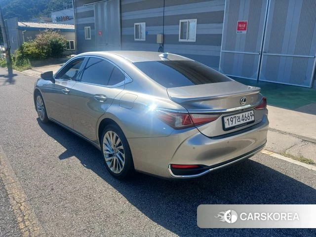 Lexus ES300h 7th generation id 4783761 из Кореи 13