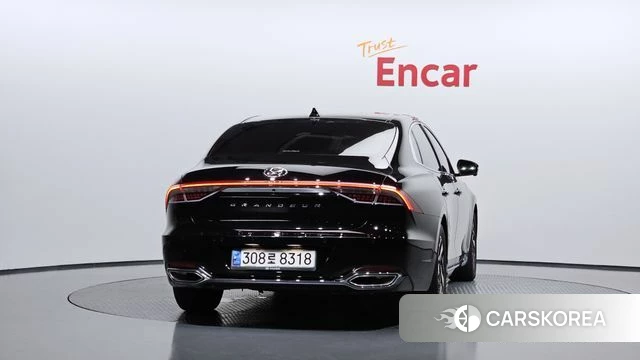 Hyundai The New Grandeur IG Hybrid id 4642171 из Кореи 27