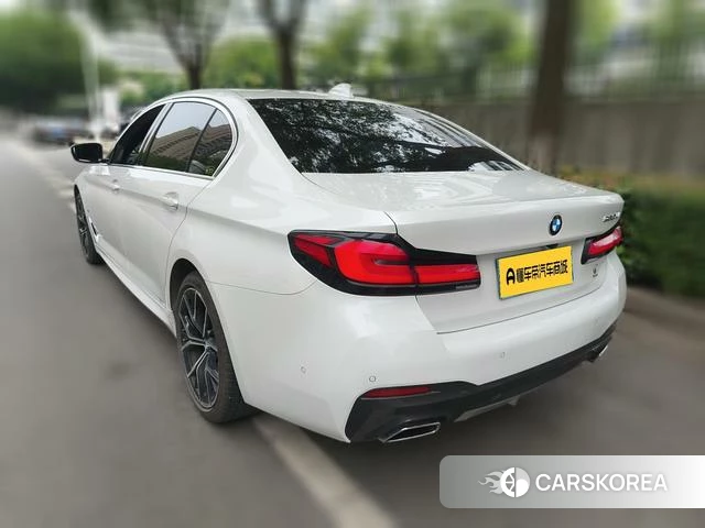 BMW 5 series 2021 Белый из Китая, фото 4
