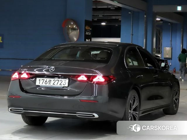 Mercedes-Benz E-Class W214 id 4539884 из Кореи 14