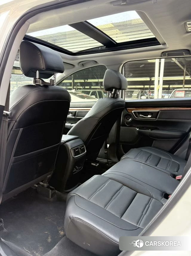 Honda CR-V id 4210505 из Китая 10