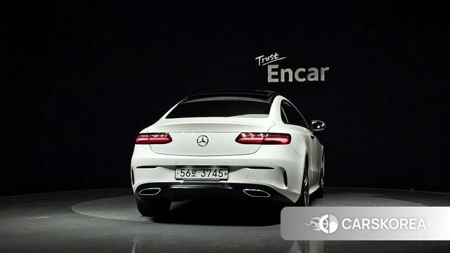 Mercedes-Benz E-Class W213 id 4305074 из Кореи 24