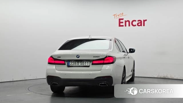 BMW 5 Series (G30) id 4309829 из Кореи 28