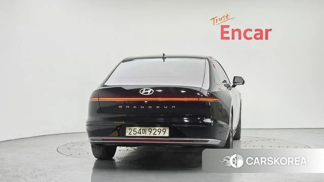 Hyundai Grandeur (GN7) id 4534062 из Кореи 14