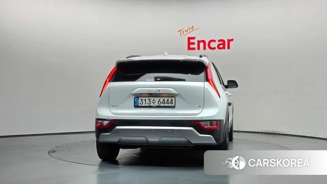 Kia Di Ol Nu Niro id 4905883 из Кореи 25