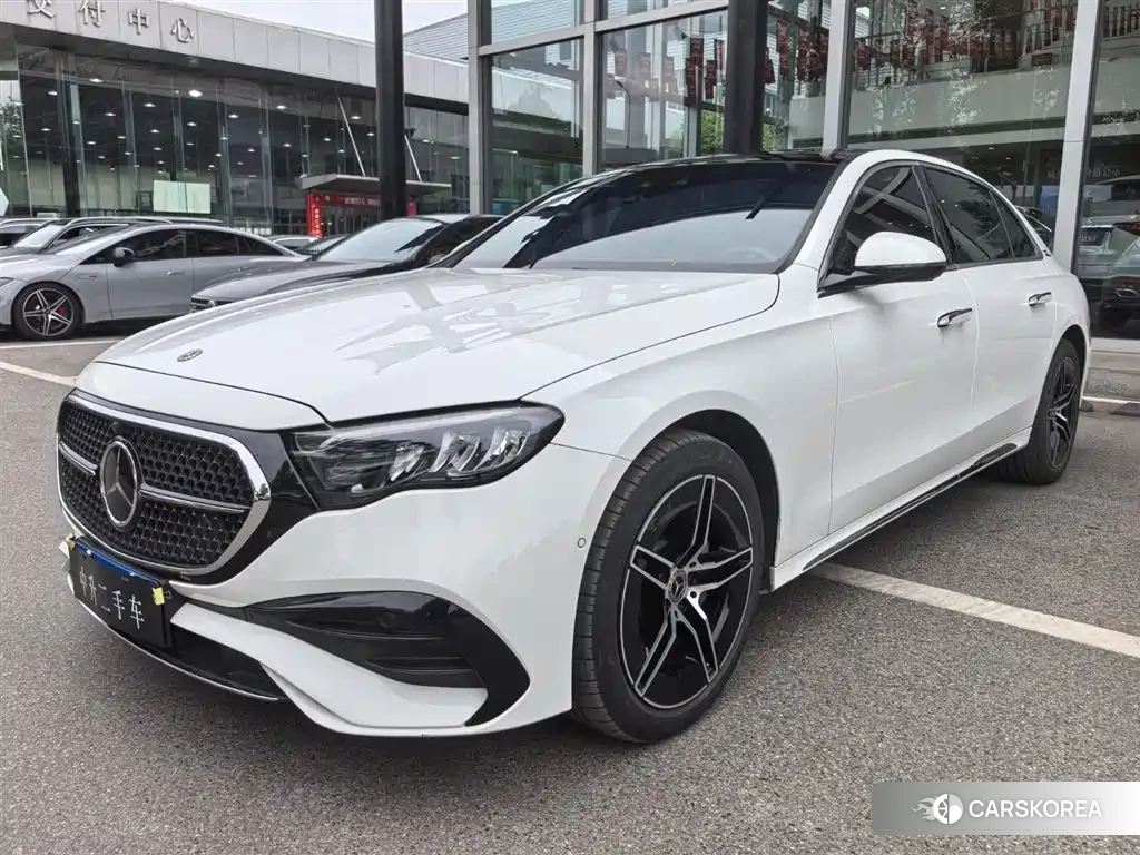 Mercedes-Benz E-Class id 4546272 из Китая 14