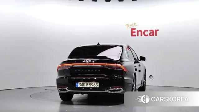 Hyundai The New Grandeur IG id 3059571 из Кореи 14