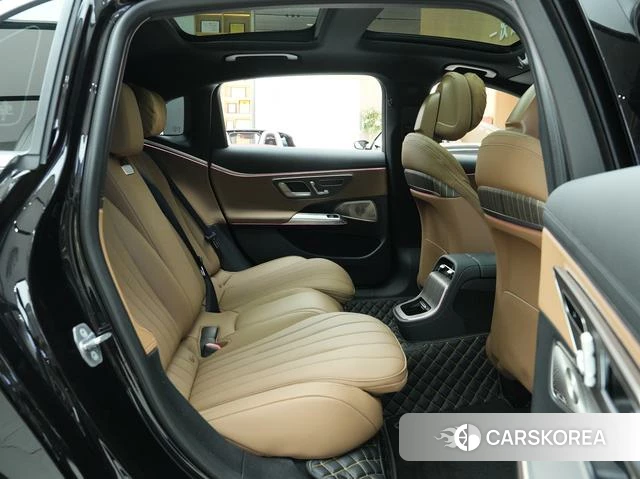 Mercedes-Benz E-class id 4328603 из Китая 19