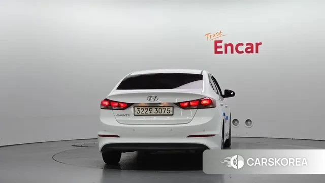 Hyundai Avante AD id 3226863 из Кореи 14