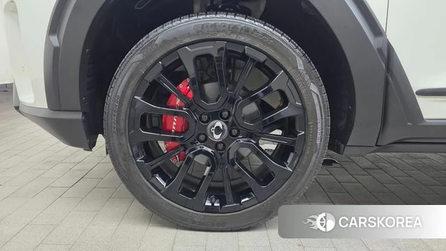 Ssangyong Torres id 4783518 из Кореи 27