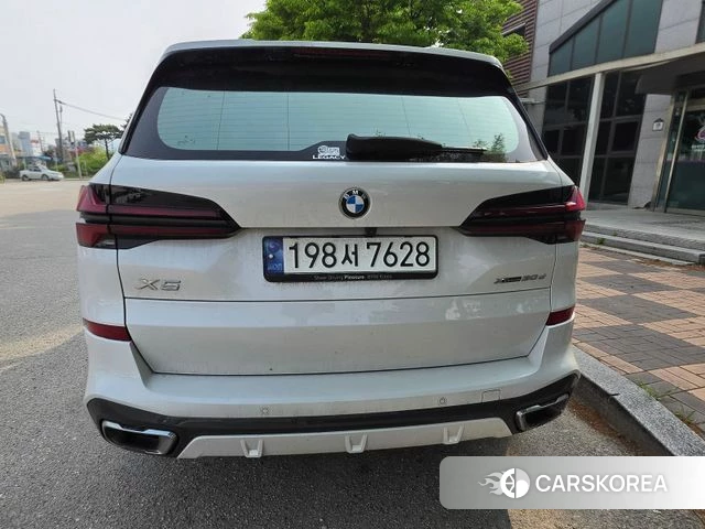 BMW X5 (G05) 2024 Белый из Кореи, фото 4