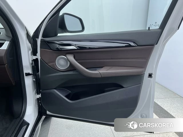 BMW X1 id 4265871 из Китая 17