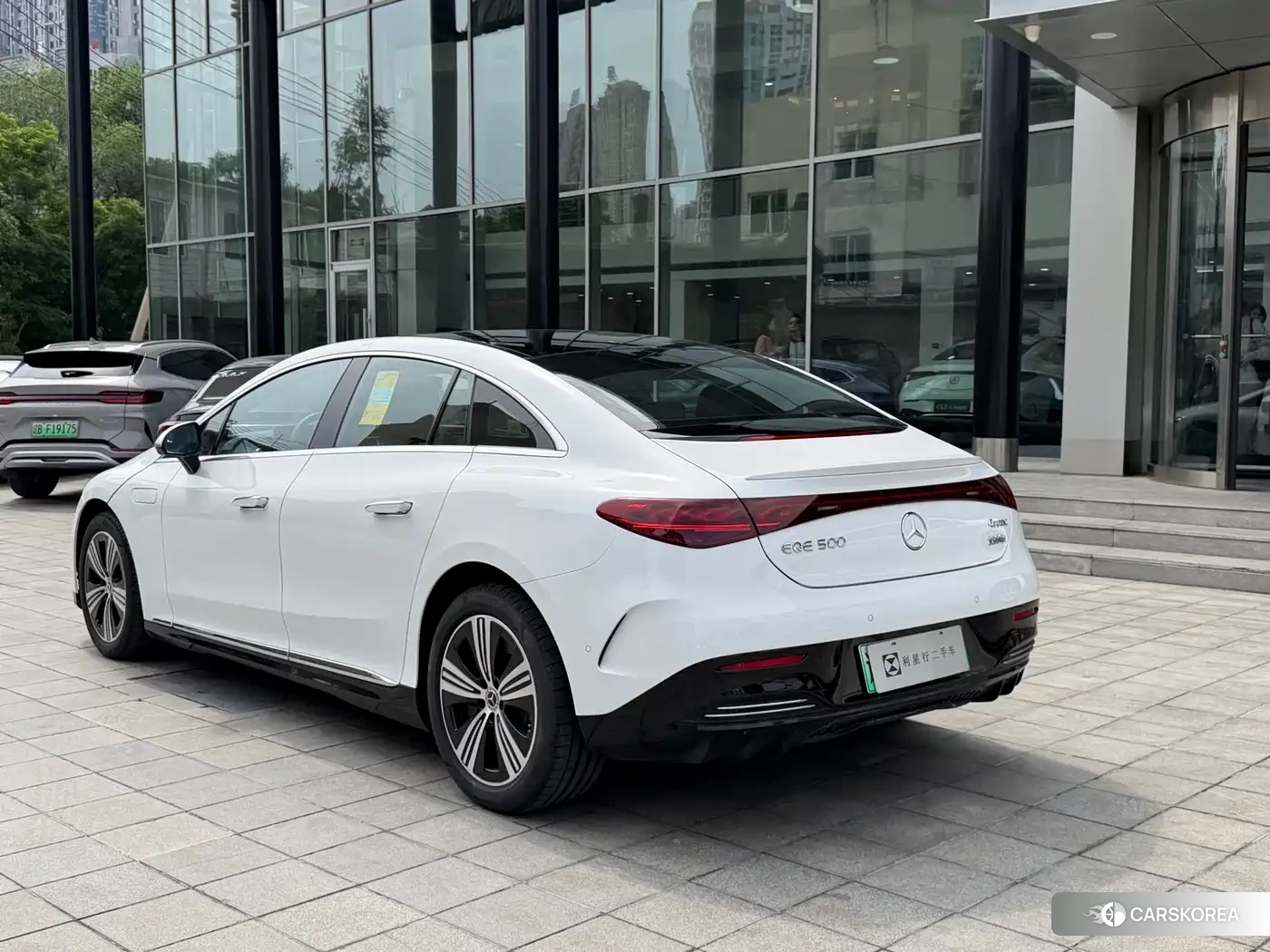 Mercedes-Benz EQE id 4547499 из Китая 15