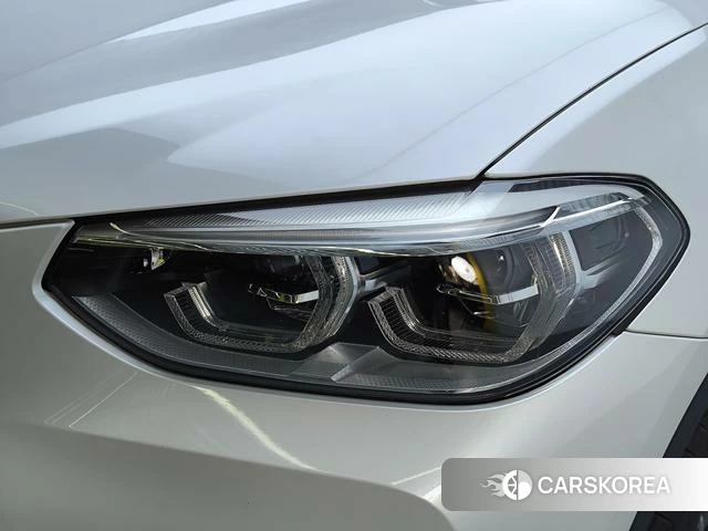 BMW X3 id 4210431 из Китая 14
