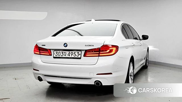 BMW 5 Series (G30) id 4574429 из Кореи 14