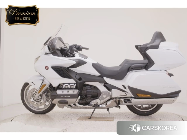 Проданный Honda GL1800 TOUR DCT 2026 из Японии, фото 4