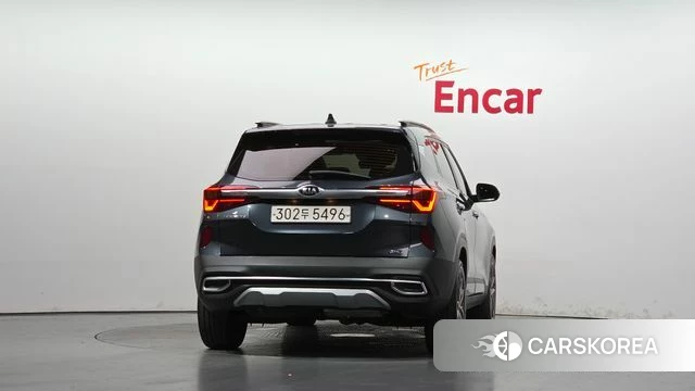 Kia Seltos id 4872835 из Кореи 32