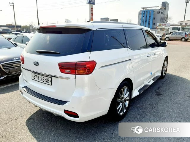 Kia The New Carnival id 3820602 из Кореи 8