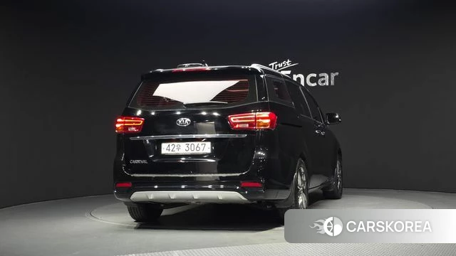 Kia The New Carnival id 3937095 из Кореи 14