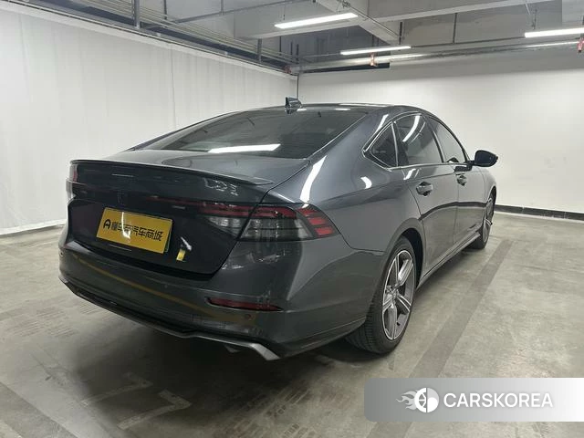 Honda Accord PHEV id 4216276 из Китая 14