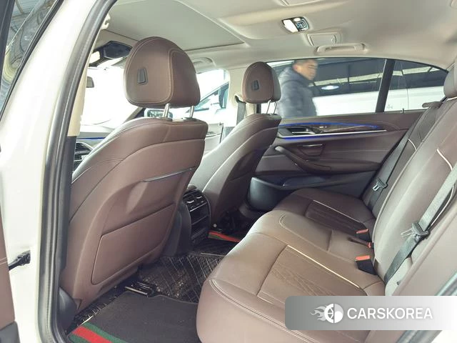 BMW 5 series id 4182625 из Китая 13