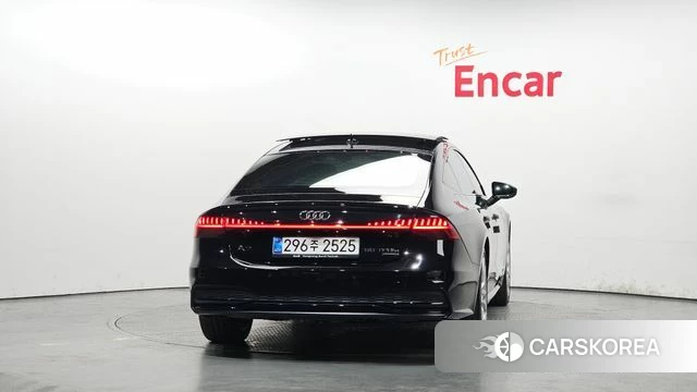 Audi A7 (4K) id 3921613 из Кореи 14