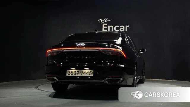 Hyundai The New Grandeur IG id 3911291 из Кореи 14