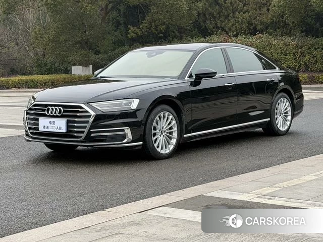 Audi A8 2021 Черный из Китая, фото 4