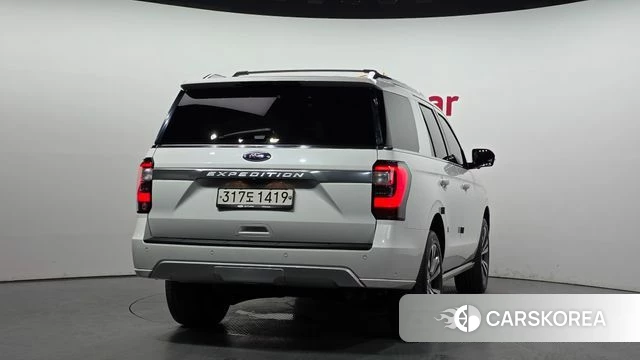 Ford Expeditation id 4619200 из Кореи 32