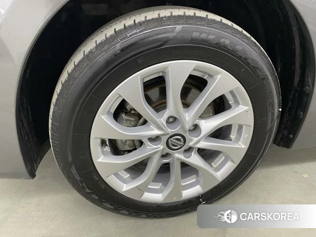 Nissan Xuan Yi id 4291303 из Китая 8