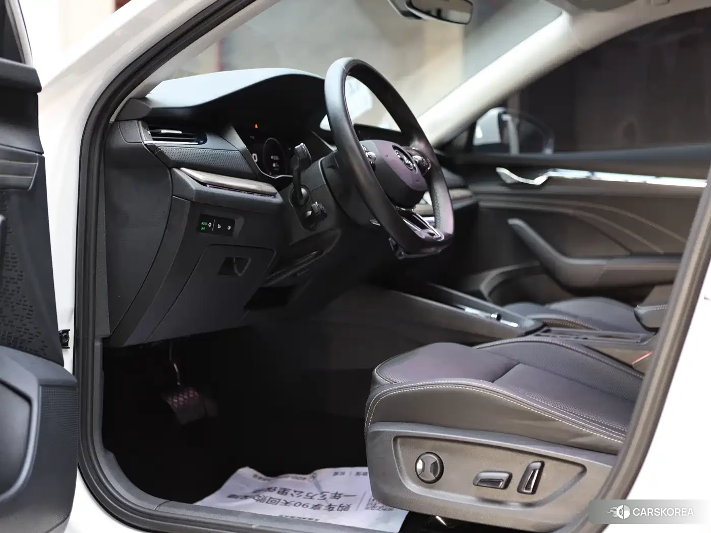 Skoda Octavia id 4589338 из Китая 18