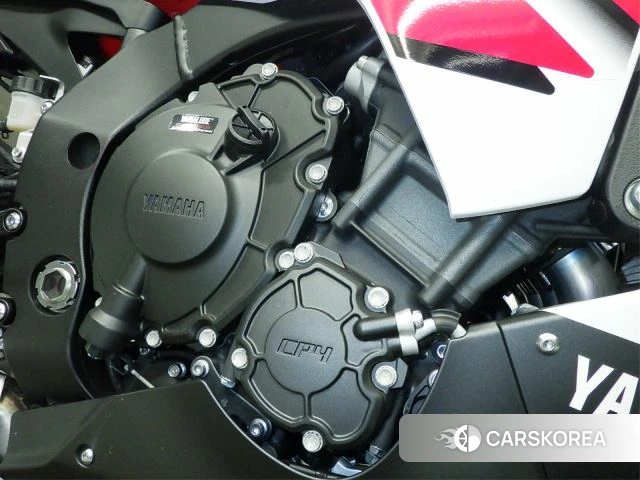 Engine photo