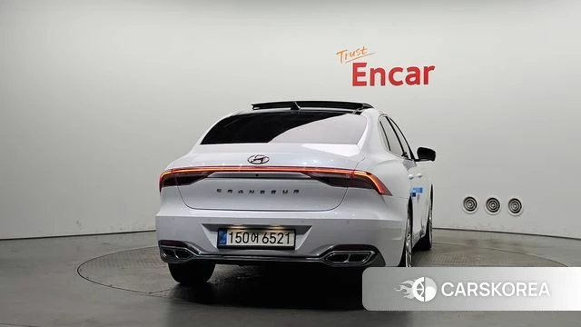 Hyundai The New Grandeur IG id 4619486 из Кореи 31