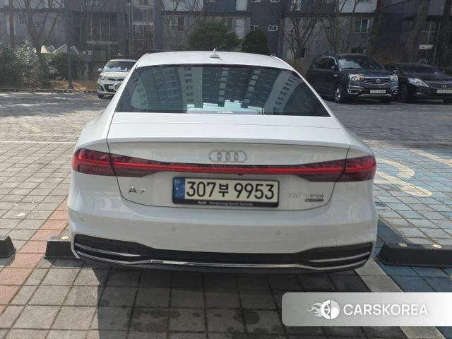 Audi A7 (4K) 2021 Белый из Кореи, фото 4