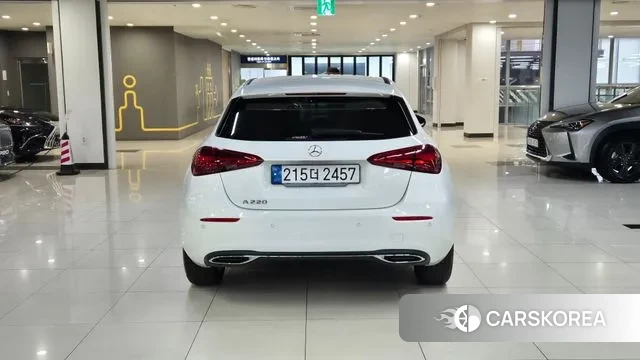 Mercedes-Benz A-Class W177 id 3689529 из Кореи 14