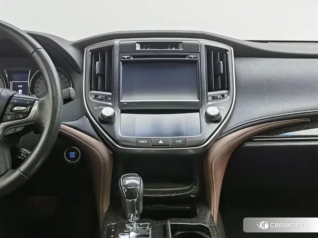 Toyota Crown id 4576808 из Китая 18