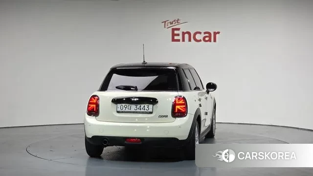 Mini Cooper id 3004596 из Кореи 14